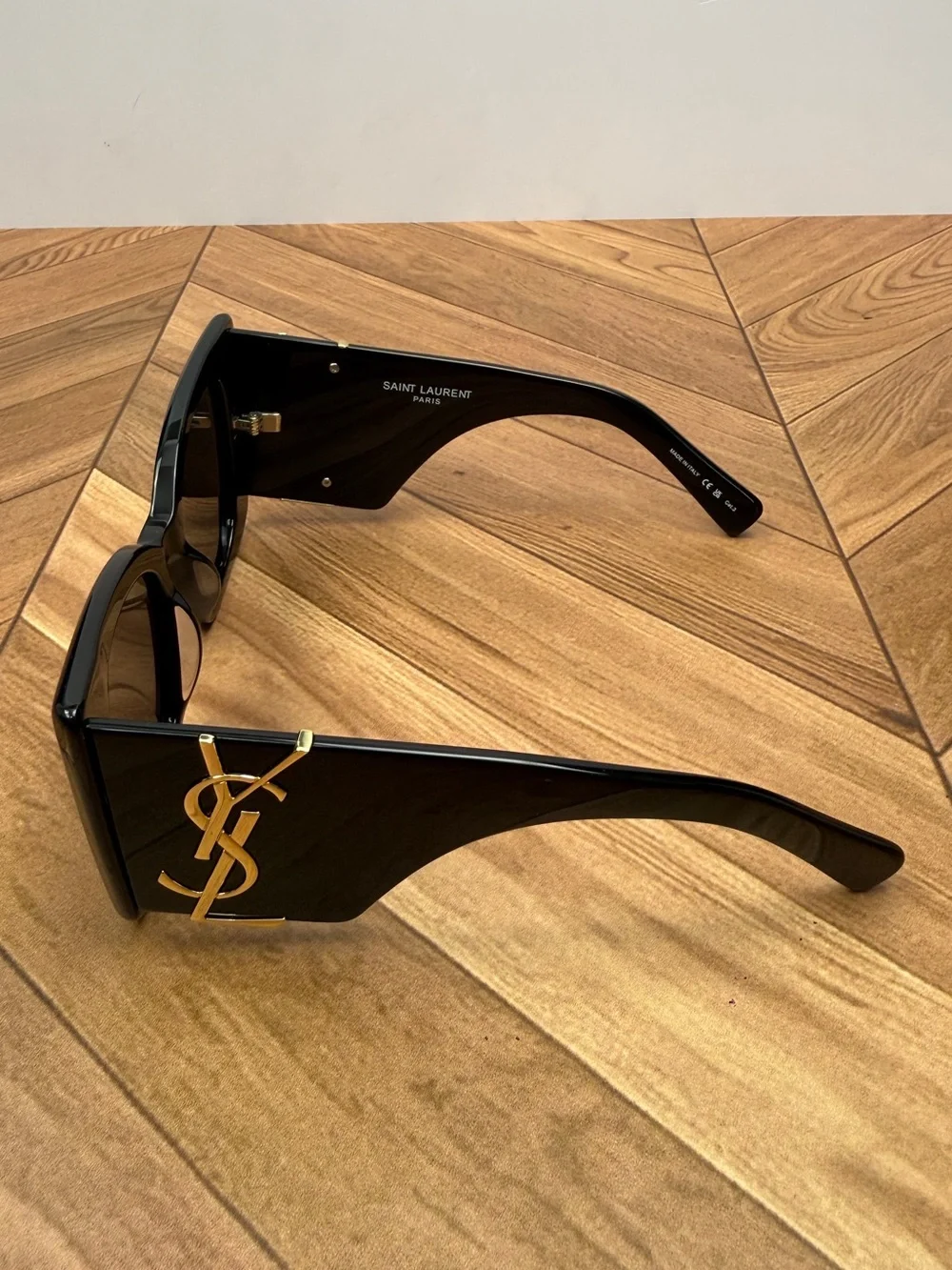 Saint Laurent Black Slim Cat-Eye Sunglasses